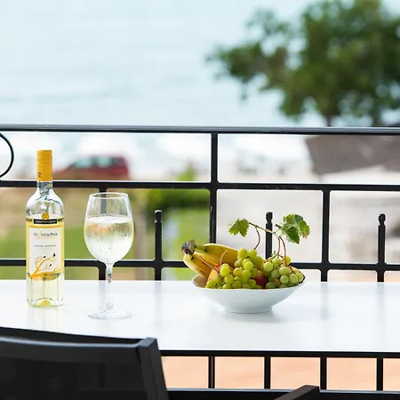 Barefoot Contessa Apartment Lourdata (Kefalonia)